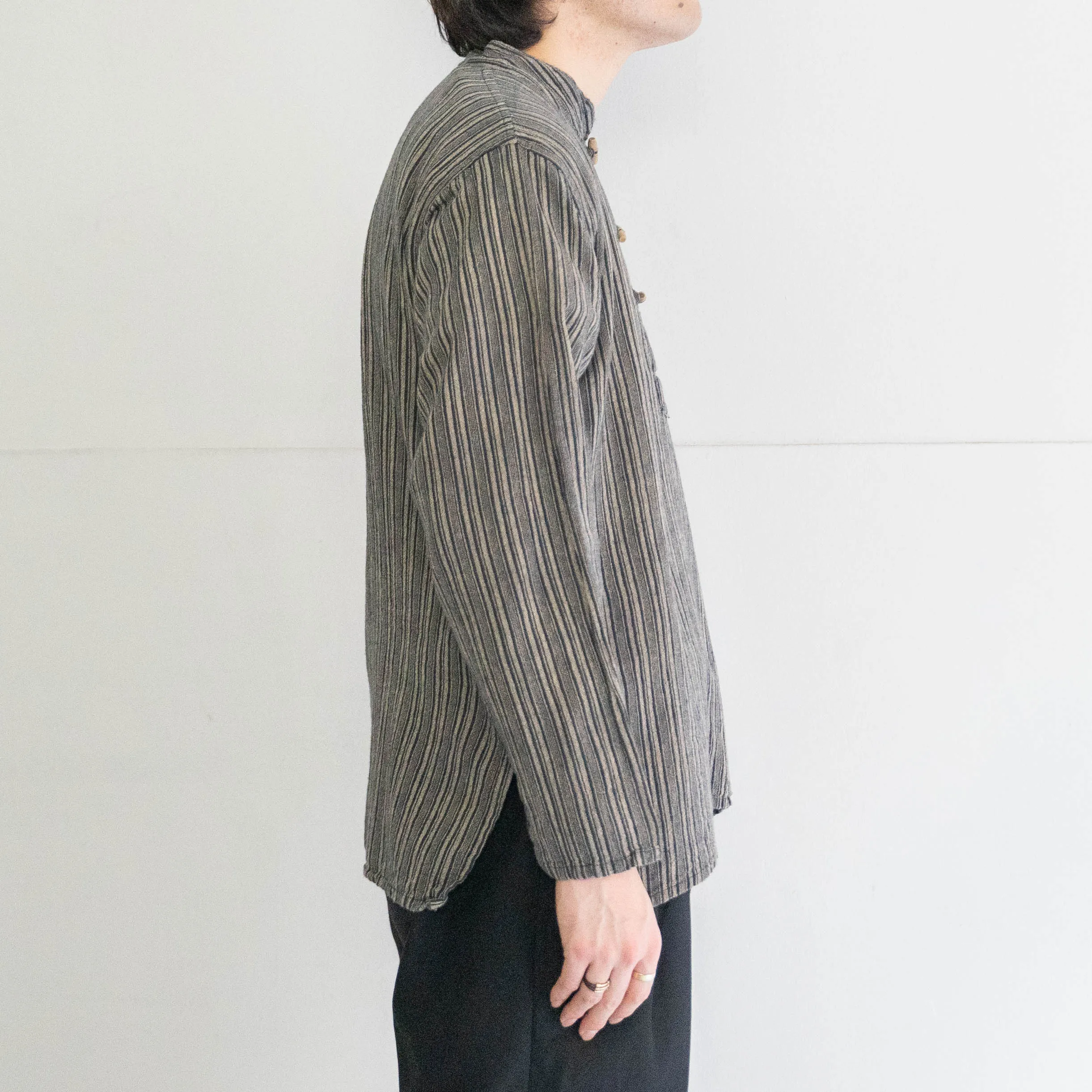 1980-90s black×gray stripe shirts 'with toggle buttons'　